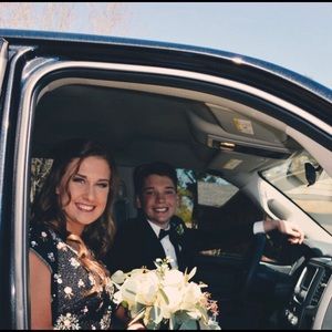 Meet your Posher, Madeline